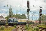 DB 110 350-6 mit Rheingold bei der Einfahrt in M�nchengladbach Hbf, Mai 2026.