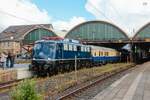DB 110 350-6 mit Rheingold in M�nchengladbach Hbf, Mai 2026.