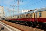 AKE-Rheingold Speisewagen Trans Europ Express in Essen Hbf, Juni 2026.