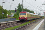 AKE Rheingold mit Lok 101 001 zum Ostseebad Binz durchf�hrt den Bahnhof Bergen auf R�gen. - 19.08.2026
