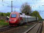 Thalys 4301 brettert am 15.04.2014 als Umleiter (Brückenabriss in Düren) über die KBS 485 von Köln kommend durch Kohlscheid nach Aachen, von dort geht es weiter über Lüttich nach Paris.