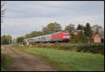 Nahe Westerhausen ist hier der IC 141 mit Zuglok 101100 der DB am 29.9.2020 um 10.17 Uhr unterwegs von Amsterdam nach Berlin Ostbahnhof.