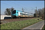 Auf dem Weg nach Hengelo in den Niederlanden legt sich hier der Eurobahn ET 4.03 am 3.3.2022 um 11.41 Uhr in die Kurve bei Lotte.