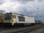 263 001-0 (Maxima 30 CC) der SGL (Schienen Gter Logistik GmbH) in Coevorden de Heege am 18-9-2012.