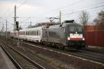 ES 64 U2-030 MRCE mit EC 249 am 14.12.2011 in Rathenow