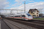 ICE 4 0812 031-4 durchfährt den Bahnhof Rupperswil. Die Aufnahme stammt vom 13.03.2020.