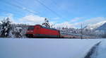 101 070-1 mit dem IC 1283 (München Hbf - Innsbruck Hbf) bei Terfens, 12.01.2019.