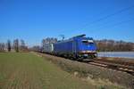 Beacon Rail 185 595-6 und RTB Cargo 185 684-8 mit Autotransportzug am 16.02.19 bei Bruchköbel (Main Kinzig Kreis)