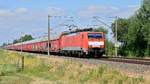 DB Cargo 189 050 mit GA 48576 Bremen-Seebaldsbrck - Zeebrugge Ramskapelle (Hde, 27.06.19).