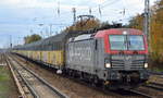 PKP CARGO S.A., Warszawa [PL] mit  EU46-504  [NVR-Nummer: 91 51 5370 016-5 PL-PKPC] mit PKW-Transportzug am 07.11.19 Berlin Hirschgarten.