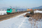 185 611-1 mit einem Containerzug bei Darshofen Richtung Nürnberg, 21.01.2017