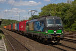 193 232 mit einem Containerzug in Köln West, am 14.05.2019.