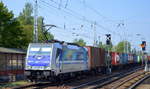 RTB CARGO GmbH mit der Rpool   186 297-8  [NVR-Nummer: 91 80 6186 297-8 D-Rpool] mit Containerzug Richtung Frankfurt/Oder weiter nach Polen am 27.08.19 Berlin Hirschgarten.