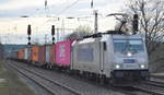 METRANS Rail s.r.o., Praha [CZ] mit  386 003-8  [NVR-Nummer: 91 54 7386 003-8 CZ-MT] und Containerzug am 17.12.19 Bf. Saarmund.