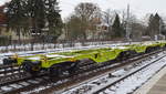 Gelenk-Containertragwagen vom Einsteller GATX Rail Germany GmbH mit Registrierung in der Schweiz mit der Nr.