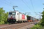 Am Morgen des 02.06.2020 fuhr AKIEM/XRAIL 186-150  CROSSRAIL  mit dem  GTS -Containerzug DGS 40047 (Zeebrugge Ramskapelle-Piacenza) bei Hügelheim über die KBS 702 durchs Rheintal in Richtung