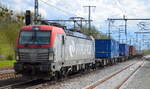 PKP CARGO S.A., Warszawa [PL] mit  EU46-508  [NVR-Nummer: 91 51 5370 020-7 PL-PKPC] und Containerzug am 06.05.21 Durchfahrt Bf. Golm (Potsdam).