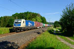 187 323 WLC mit einem Containerzug bei Postbauer-Heng Richtung Nürnberg, 25.06.2020