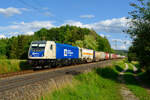 187 324 WLC mit einem Containerzug bei Postbauer-Heng Richtung Nürnberg, 09.07.2020