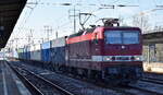 DeltaRail GmbH, Frankfurt (Oder) mit ihrer  243 972-7  Name:  Emma  (NVR:  91 80 6143 972-8 D-DELTA ) und einem Containerzug Richtung Franfurt/Oder am 07.02.23 Durchfahrt Bahnhof Flughafen BER