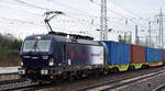 Bahnoperator Polska sp. z o.o., Małaszewicze Małe [PL] mit der Cargounit Vectron  5 370 039-/ 193 569 , Name:  Milena  (NVR:  91 51 5370 039-7 PL-ID ) und einem Containerzug am 22.03.24 Durchfahrt Bahnhof Schönefeld bei Berlin.