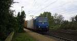 185 515-4 von Railtraxx kommt durch Kohlscheid als Umleiter aus Richtung Aachen-West mit einem langen Containerzug aus Zeebrugge-Ramskapelle(B) nach Segrate(I)  und fährt in Richtung