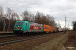 Containerzug mit der 185 612 von Emons in leipzig-Thekla, am 31.01.2016 