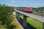 187 151 mit einem gemischten Güterzug bei Emskirchen Richtung Nürnberg, 23.06.2019