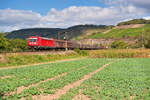 187 181 mit einem gemischten Güterzug bei Himmelstadt Richtung Würzburg, 18.09.2019