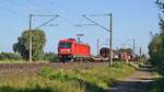 DB Cargo 187 117 mit gemischtem Güterzug EZ 51024 Maschen Rbf - Hagen-Vorhalle (Hüde, 24.08.2022).