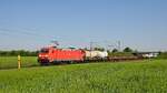 DB Cargo 185 364 mit gemischtem Güterzug EZ 51024 Maschen Rbf - Hagen-Vorhalle (Marl, NI, 13.05.2023).