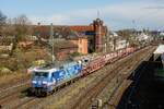 152 136-8 DB  Albatros mit Güterzug in Wuppertal Unterbarmen, am 23.03.2024.