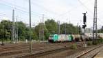 Die Cobra 2805 kommt aus Richtung Köln,Aachen-Hbf mit einem langen gemischten Güterzug aus Köln-Gremberg nach Antwerpen-Noord(B) und fährt in Aachen-West ein.