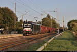 Hochbordwagenzug mit 193 644-2 (X4 E - 644 | Siemens Vectron) unterwegs an der Blockstelle (Bk) Zscherben Richtung Teutschenthal.

🧰 Mitsui Rail Capital Europe GmbH (MRCE), vermietet an die DB Fahrwegdienste GmbH
🚩 Bahnstrecke Halle–Hann. Münden (KBS 590)
🕓 17.9.2020 | 18:32 Uhr