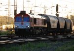 Die Class 66 DE6311  Hanna  von Crossrail zieht einen Getreide-Zug aus dem Aachener-West Bahnhof die Rampe nach Belgien hoch.