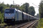 186 427-1 mit einem Getreidezug auf der Hamm-Osterfelder Strecke in Recklinghausen 9.9.2015