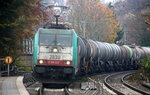 Die Cobra 2830  kommt aus Richtung Aachen-West mit einem Kesselzug aus Antwerpen-BASF(B) nach Ludwigshafen-BASF(D) und fährt durch Aachen-Schanz in Richtung