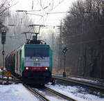 Zwei Cobra 2816 und 2815 kommen als Umleiter mit einem langen Kesselzug aus Antwerpen-Petrol(B) nach Basel-SBB(CH) und fahren durch Kohlscheid und fahren in Richtung Herzogenrath,Neuss.