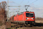 DBC 187 123 mit 187 127 in Porz-Wahn 18.1.2023