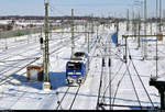 246 011-1 (246 049-2) als Tfzf passiert die Zugbildungsanlage (ZBA) Halle (Saale) auf Gleis 318 in südlicher Richtung.