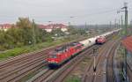 Am 26.10.14 waren MEG 604(143 257) und MEG 706(155 119) mit einem Zementzug aus Richtung Bitterfeld kommend unterwegs Richtung Weimar. Am Rbf Halle(S) trafen sie auf 218 208 von DB Fahrwegdienste.