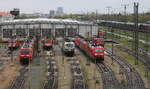 DB 193 363  I am a climate hero  stand am 04.04.2024 mit weiteren Loks vor der Lokwerkstatt in Mannheim Rbf.