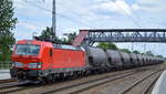 DB Cargo AG [D] mit  193 370  [NVR-Nummer: 91 80 6193 370-4 D-DB] und einem Staubgutzug am 30.06.20 Bf. Saarmund.