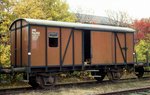 Güterzugbegleitwagen der EVB Pwg 952 am 27.10.1996 im Bahnhof Bremervörde.