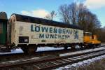 Auf den Gleisen der EFG (Eisenbahnfreunde Grenzland) in Walheim bei Aachen steht dieser alte Lwenbru-Bierwagen.