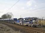 Wagen in Gleisbauzug in Ahlten am 22.02.2012.