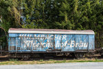 Bierwagen des Kulmbacher Mönchshof-Bräus. Der Wagen steht auf dem Gelände des Bw Selb, das heute den Modell- und Eisenbahnclubs Selb-Rehau e.V. beherbergt. Der Eisenbahnverein hat sich der Erhaltung regionaler Eisenbahnfahrzeuge verschrieben. 21.05.2016