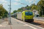 7193 119 Alpha Trains mit Autotransportzug in Oberwinter, Juli 2026.