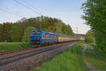 192 016 Northrail/RTB Cargo mit einem ARS Altmann Autotransportzug bei Postbauer-Heng Richtung N�rnberg, 11.05.2022
