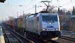Überraschend aus Richtung Frankfurt/Oder kam  eine METRANS Rail s.r.o 386 022-8 [NVR-Number: 91 54 7386 022-8 CZ-MT] mit Containerzug, die Tschechen hatte ich bisher auf dieser Trasse noch nie